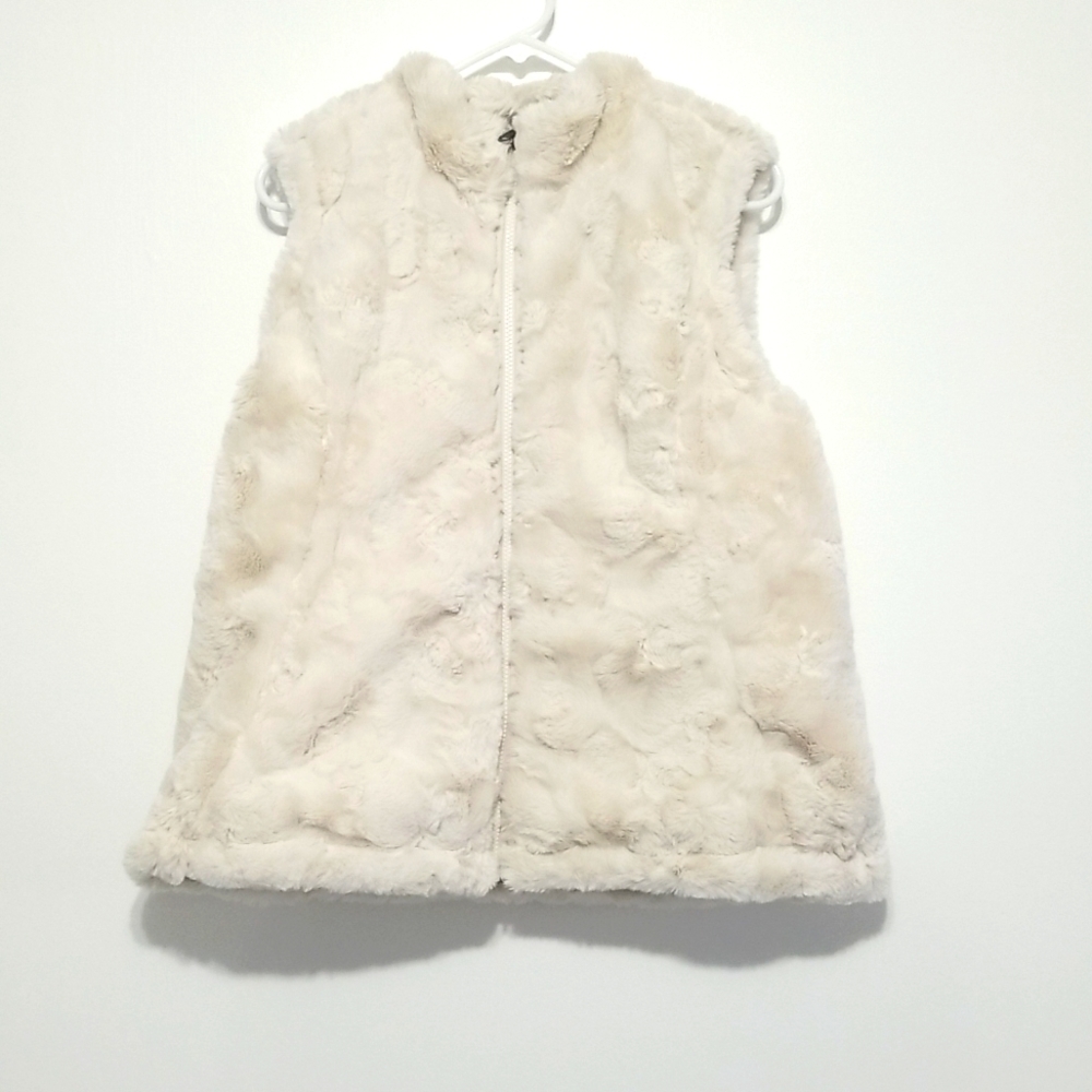 Reversible vest​​​​​